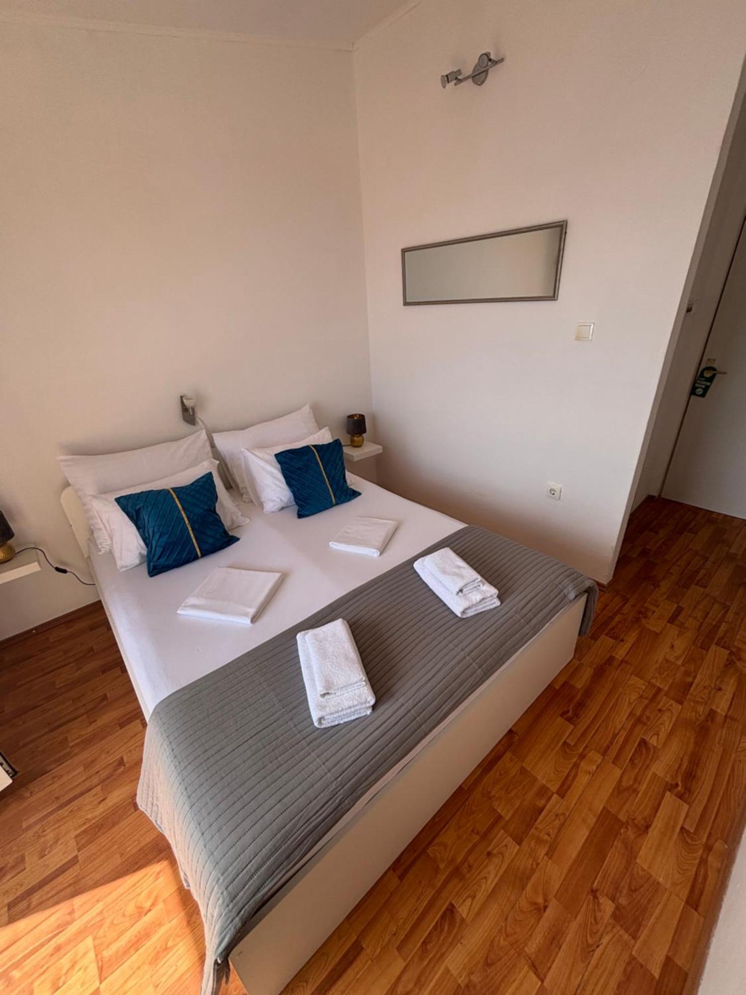 Plava Laguna Zavala Extérieur photo