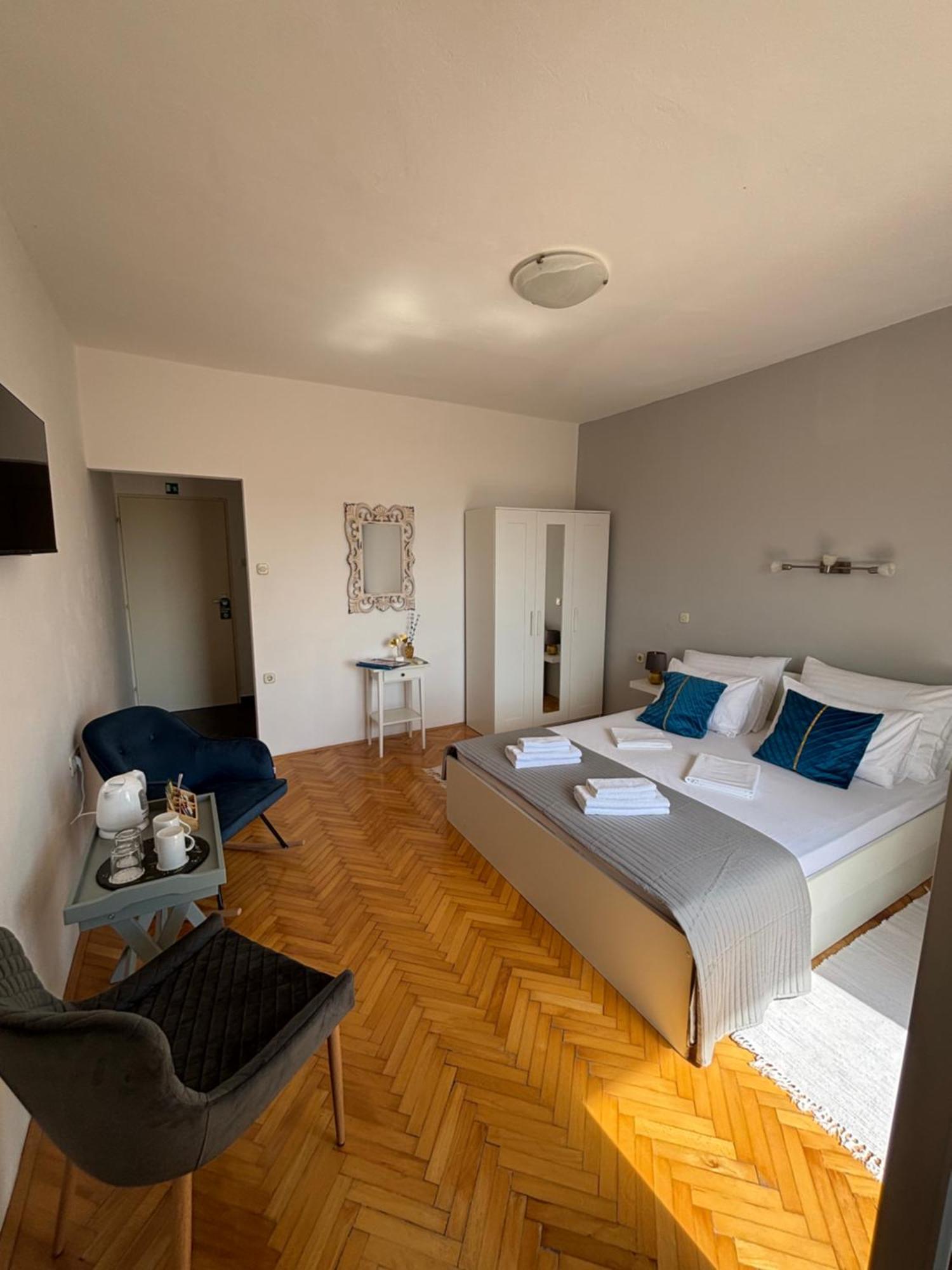 Plava Laguna Zavala Extérieur photo
