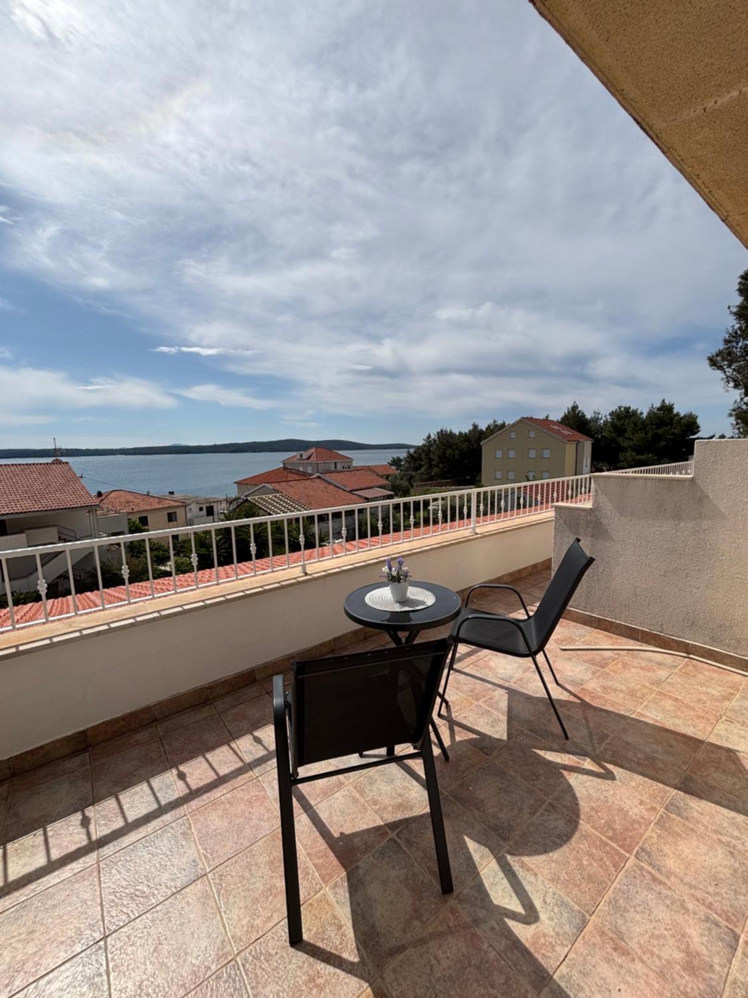Plava Laguna Zavala Extérieur photo