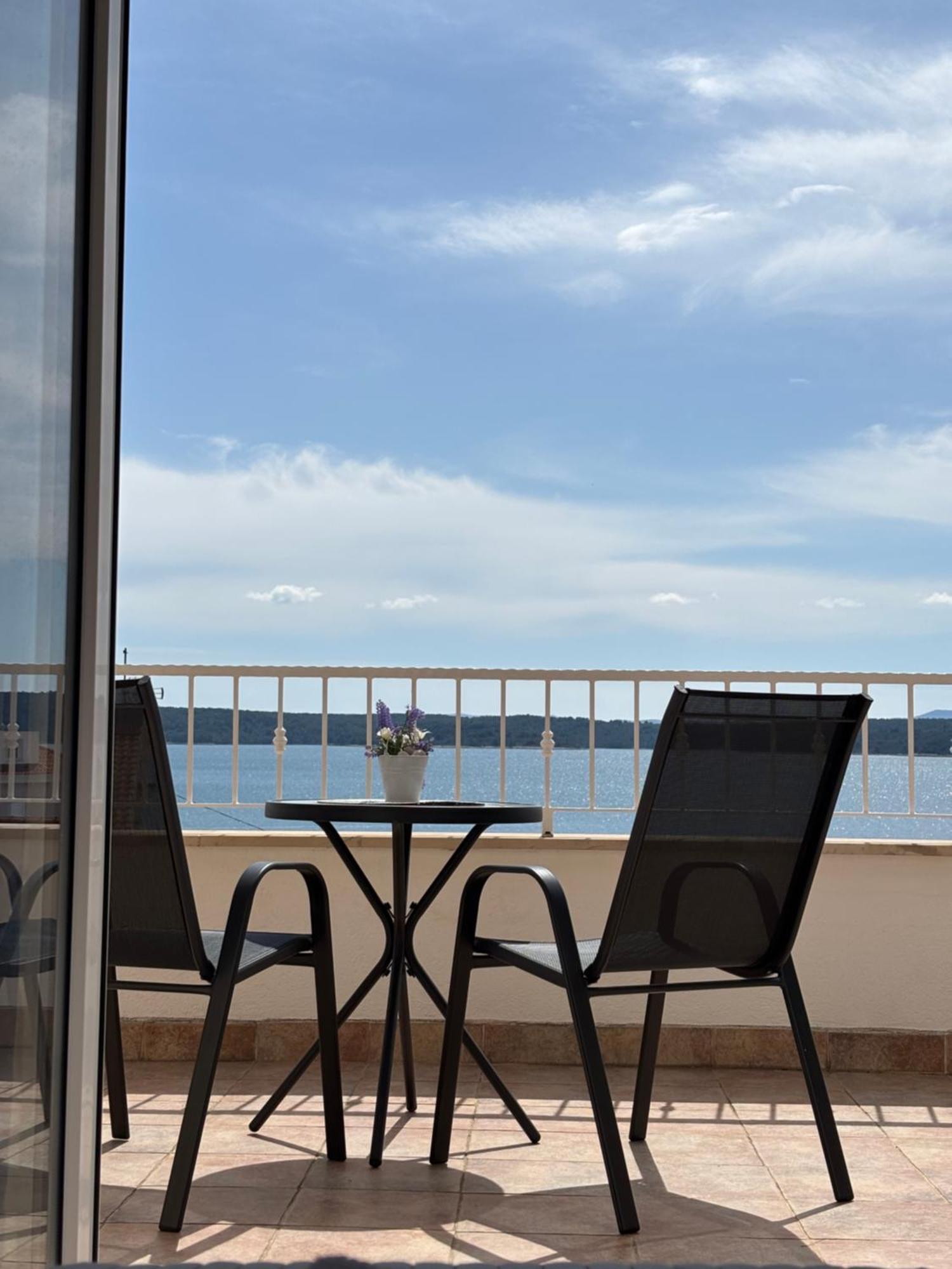 Plava Laguna Zavala Extérieur photo